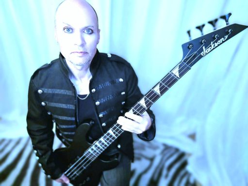 Pelle - bass